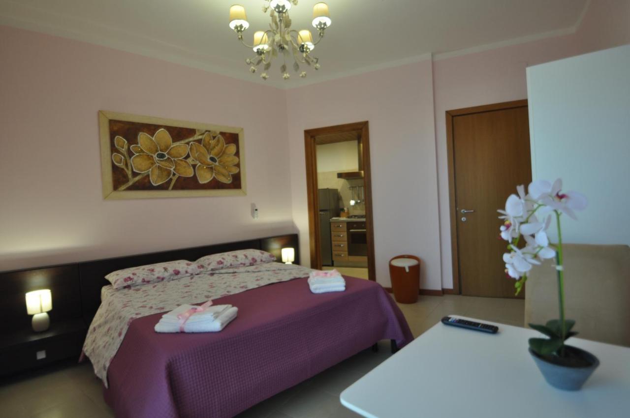Apartamento Boat Dreams , Garden Relax Matino Exterior foto
